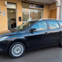 Ford Focus 1.6 TDCi Titanium adatta anche a Neopat