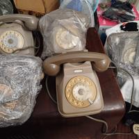 stock di 5 telefoni vintage 