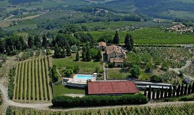 Rustico / Casale di 1390 m² con più di 5 locali e 