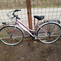 bicicletta donna ruote 28"