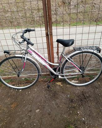 bicicletta donna ruote 28"