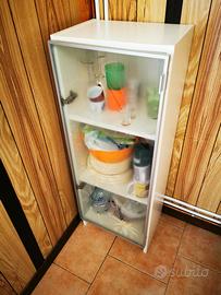 Mobile vetrina con anta decorata