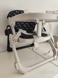 Seggiolina rialzo Chicco da sedia con vassoio