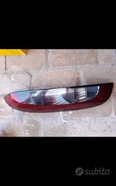 fanale posteriore Opel corsa c 2000-2006