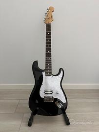 Squier Stratocaster Tom Delonge Replica