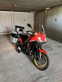 X-Cape 650 gold wheels