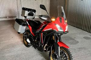 X-Cape 650 gold wheels