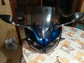carena Yamaha Fazer 1000 del 2010