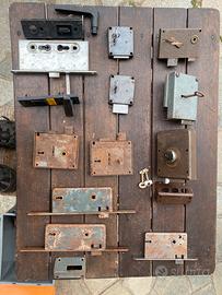 Lotto vecchie serrature