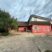 Casa indipendente a San Potito Sannitico (CE)