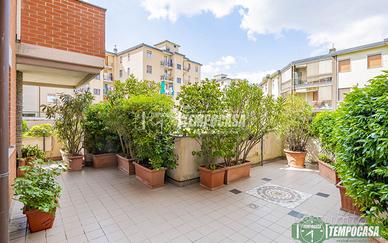 AMPIO TRILOCALE CON TERRAZZO + BOX E CANTINA