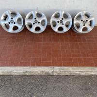 Cerchi peugeot 106 saxo