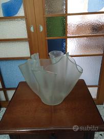 Vaso in vetro satinato 