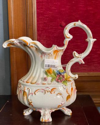 Brocca vintage fiori a rilievo, ceramica bassano
