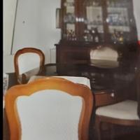 Credenza tavolo e sedie