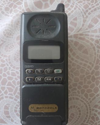 Telefono Motorola PCC-D715