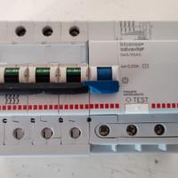 materiale elettrico vario.