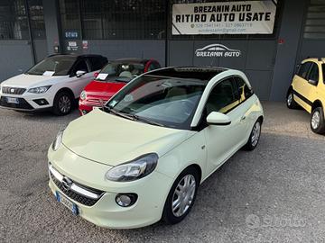 Opel Adam 1.2 70 CV White/Black Link