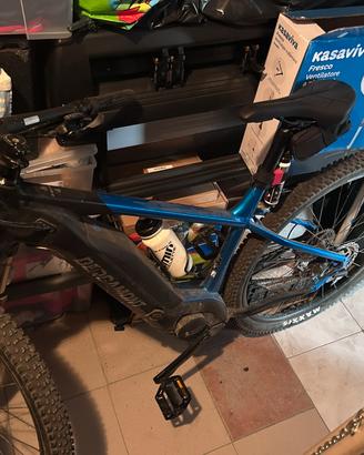 Bicicletta Bergamont E-REVOX 4
