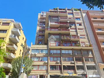 MONOLOCALE A PALERMO