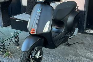 Vespa 125 sprint