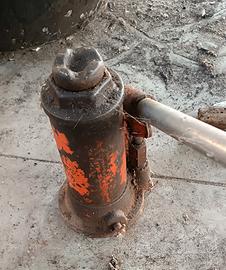 sollevatore pneumatico