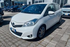 Toyota Yaris 1.4 D-4D 5 porte Lounge