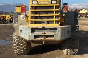 Pala gommata komatsu