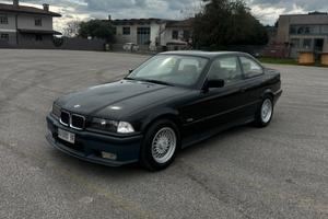Bmw e36 318is 1996