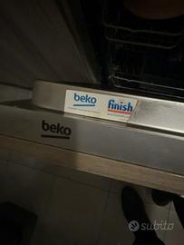 Lavastoviglie Beko da incasso – Per ricambi