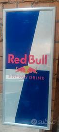 insegna redd bull pubblicitaria 