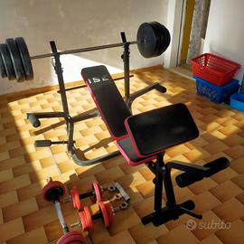 palestra completa di pesi e bilanciere 