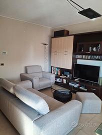 divano, poltrona e pouf