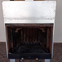 Camino ad aria funzionante a legna jollymec