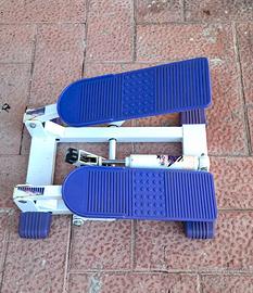 STEP FITNESS IDRAULICO. FUORIGROTTA.