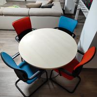 tavolo rotondo + sedie