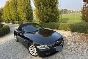 BMW Z4: Un'Esperienza di Guida Senza Tempo!!!