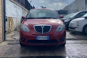 Lancia Ypsilon 1.3 MJT 75 CV Versus (55kw)