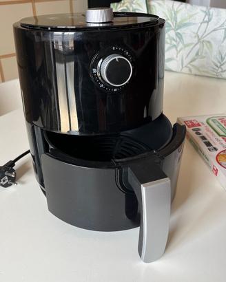 Friggitrice ad aria 2.5L 1200W (80-200 gradi)