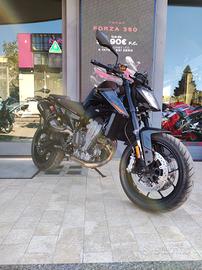 KTM DUKE 890 05/21 1302KM - TECH PACK