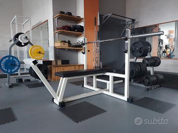 Panca Piana Technogym