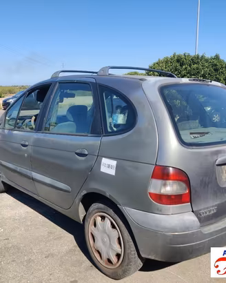 RENAULT MEGANE SCENIC JA0/1 1.9 DTI Ricambi -