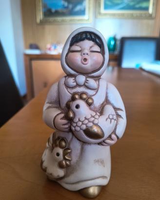 Thun Donna con Galline Presepe Giubileo