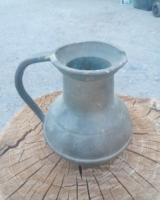brocca in bronzo 
