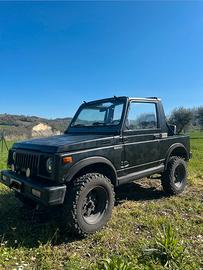 Suzuki Sj410