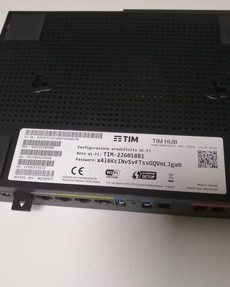 TIM HUB