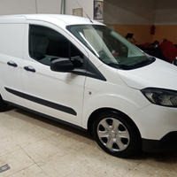 Ford transit courier 1.5 tdci