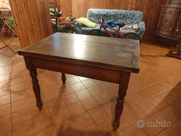 tavolo antico 108 cm x 72 cm+ sedie