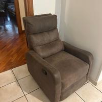 Poltrona con recliner