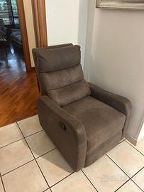 Poltrona con recliner